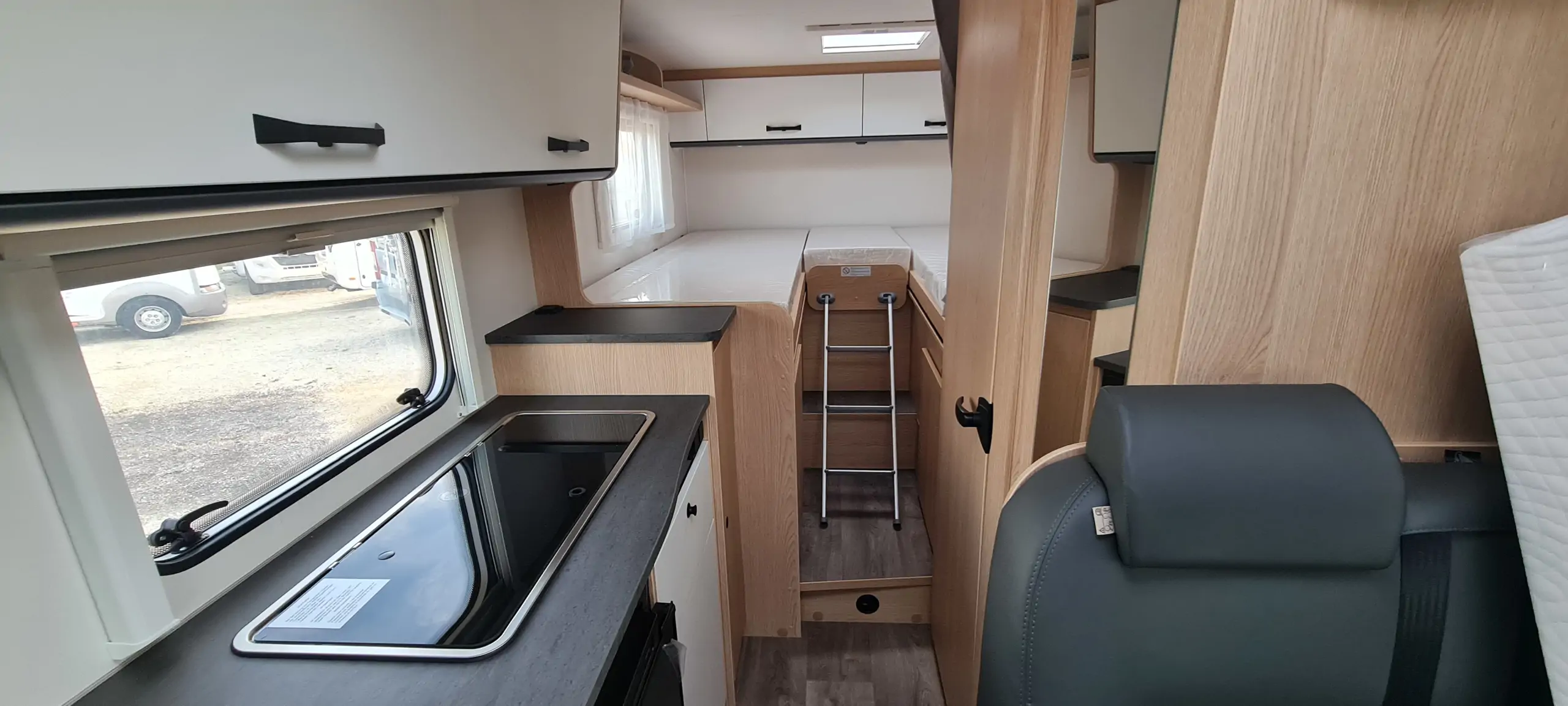 Image Sunlight V66 Adventure edition 